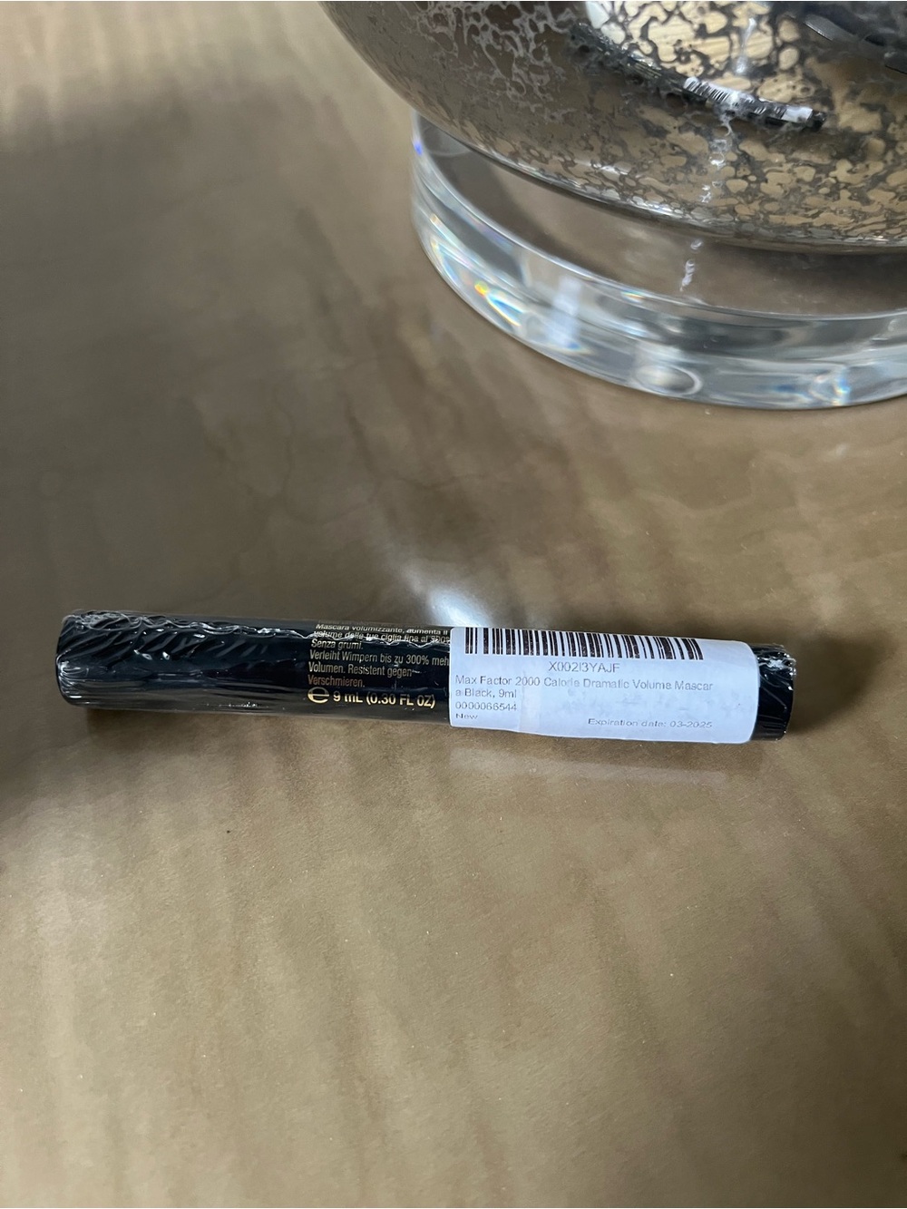 Max Factor 2000 Calorie Dramatic Volume Mascara - Black - Picture 2 of 2
